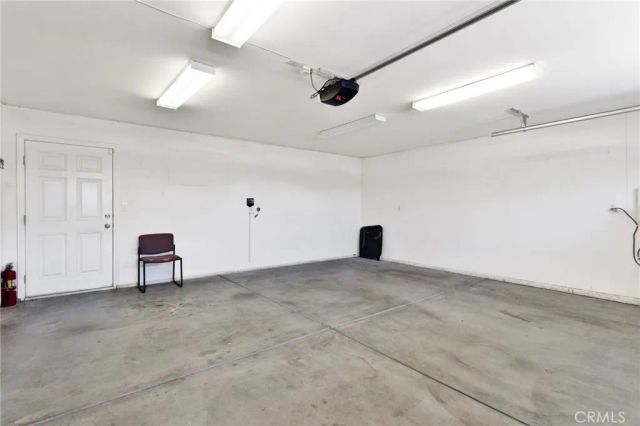 13935 Apple Creek, Victorville, CA 92395