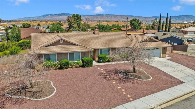 13935 Apple Creek, Victorville, CA 92395
