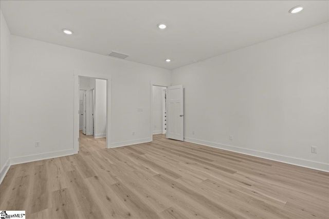 6 Pelham Crossing Drive, Greenville, SC 29615