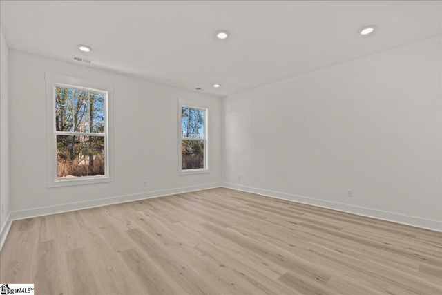 6 Pelham Crossing Drive, Greenville, SC 29615