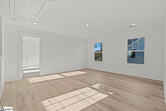 6 Pelham Crossing Drive, Greenville, SC 29615