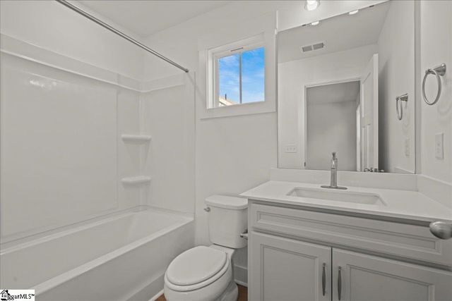 6 Pelham Crossing Drive, Greenville, SC 29615