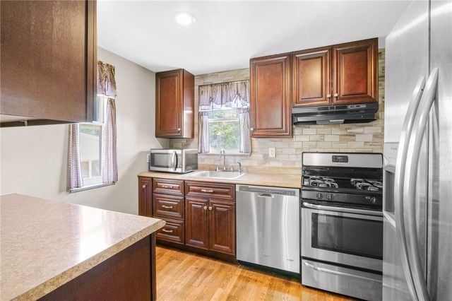 200 Beisner Avenue, Brentwood, PA 15227