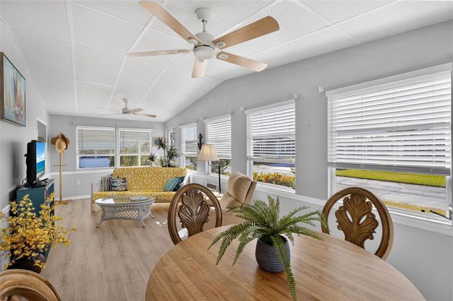 537 LA PLAYA CIRCLE, North Port, FL 34287