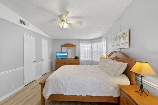 537 LA PLAYA CIRCLE, North Port, FL 34287