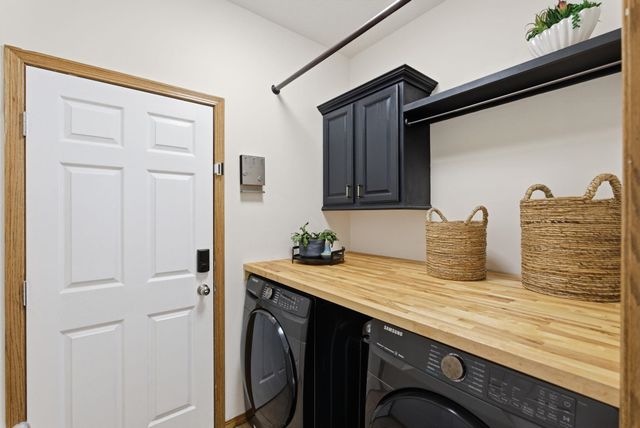 7802 E Champions Cir, Wichita, KS 67226