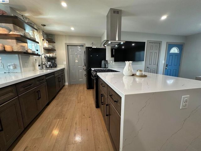 1220 ESSER AVE, San Leandro, CA 94579