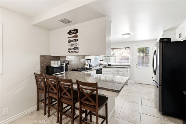2542 N Pacific, Santa Ana, CA 92706
