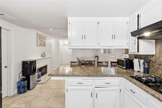2542 N Pacific, Santa Ana, CA 92706