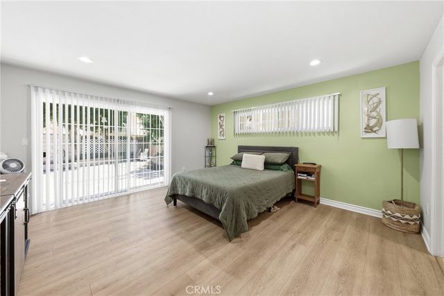 2542 N Pacific, Santa Ana, CA 92706