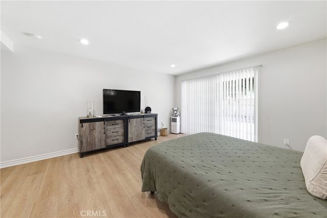 2542 N Pacific, Santa Ana, CA 92706