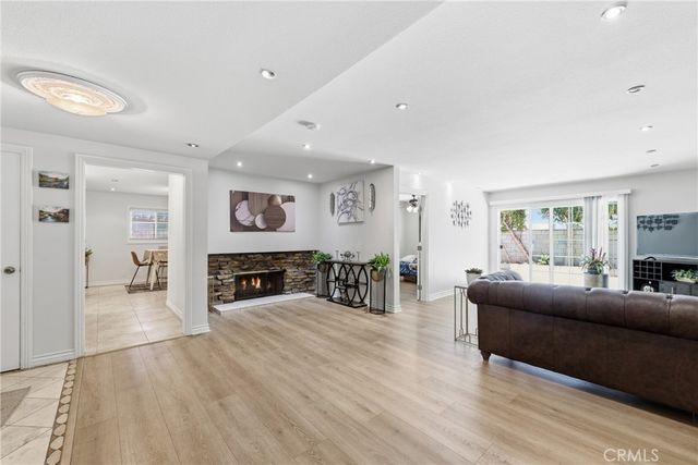 2542 N Pacific, Santa Ana, CA 92706