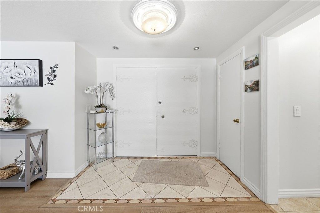 2542 N Pacific, Santa Ana, CA 92706 — photo 5