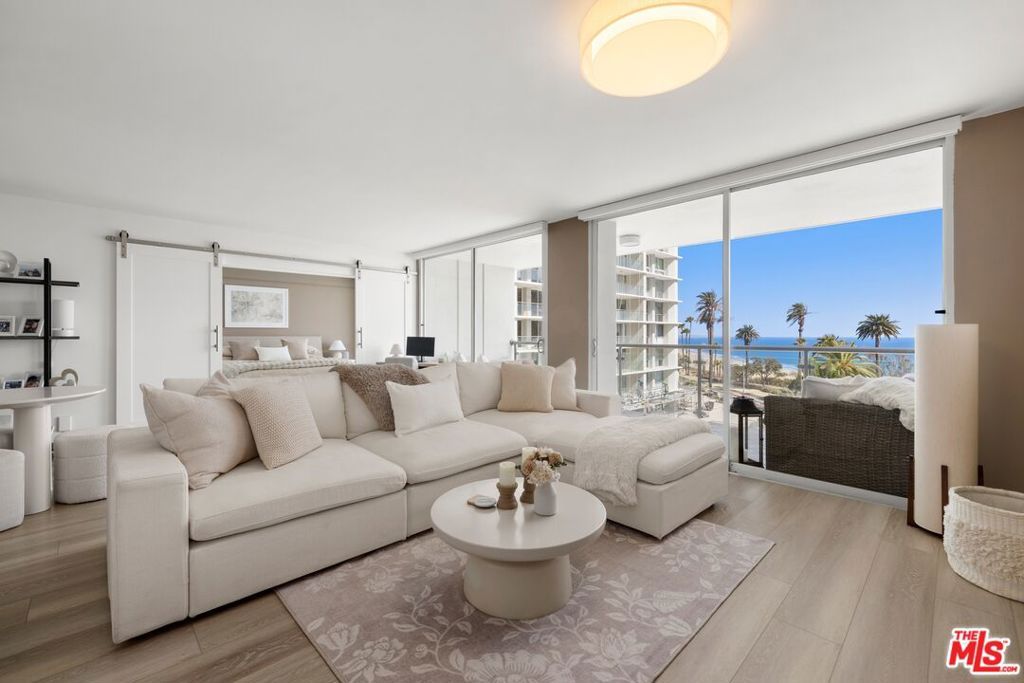 Image 4 of property listing at 201 Ocean Avenue 603P, Santa Monica, CA 90402