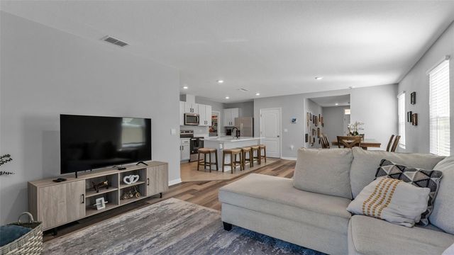 3337 COSTELLO CIR, Winter Haven, FL 33884