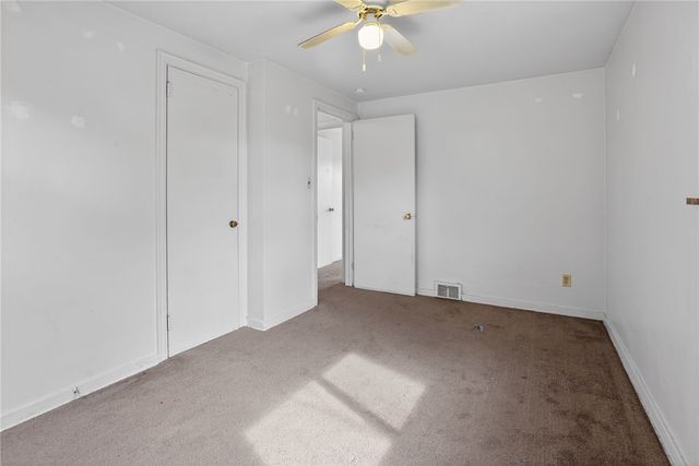 425 Idlewood Rd, Penn Hills, PA 15235