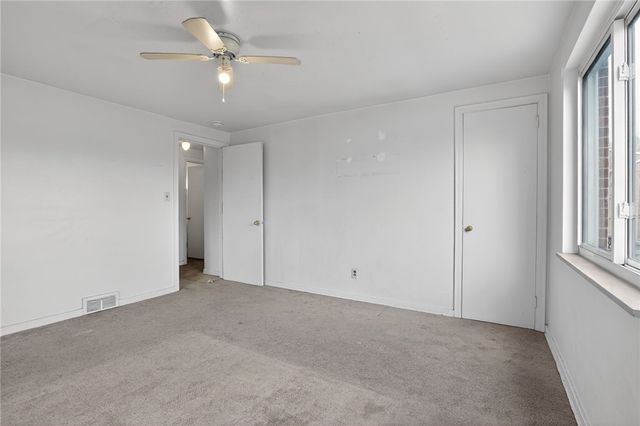 425 Idlewood Rd, Penn Hills, PA 15235