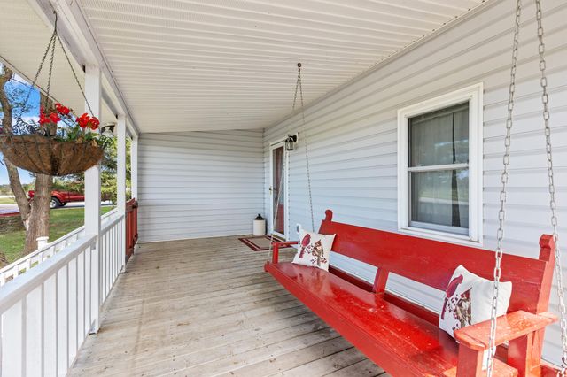 2613 Pine Grove Road, Paris, KY 40361