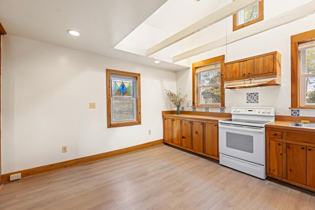 2613 Pine Grove Road, Paris, KY 40361