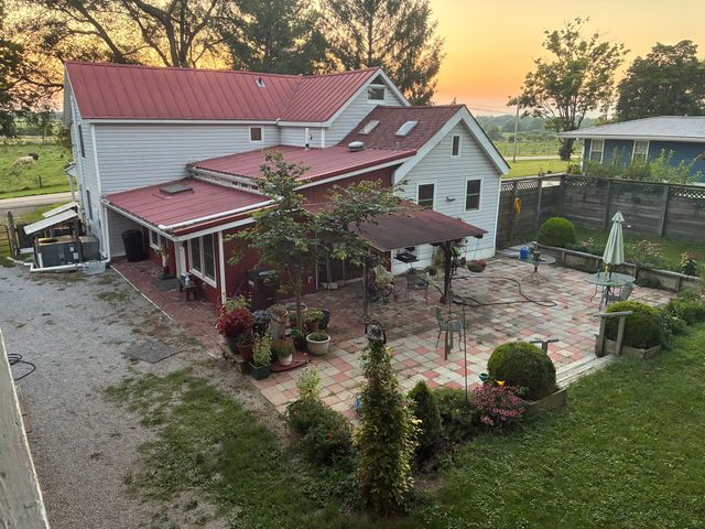 2613 Pine Grove Road, Paris, KY 40361