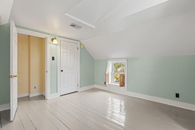 2613 Pine Grove Road, Paris, KY 40361