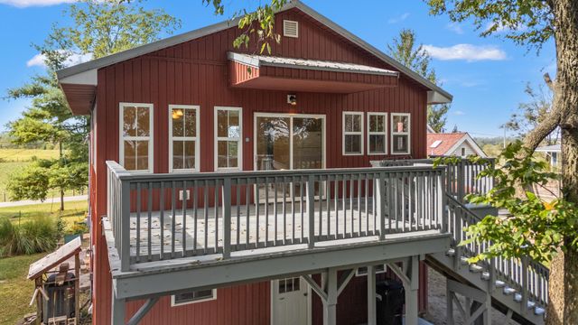 2613 Pine Grove Road, Paris, KY 40361