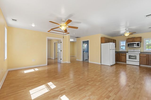 2613 Pine Grove Road, Paris, KY 40361