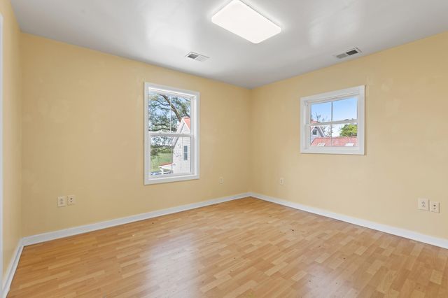 2613 Pine Grove Road, Paris, KY 40361