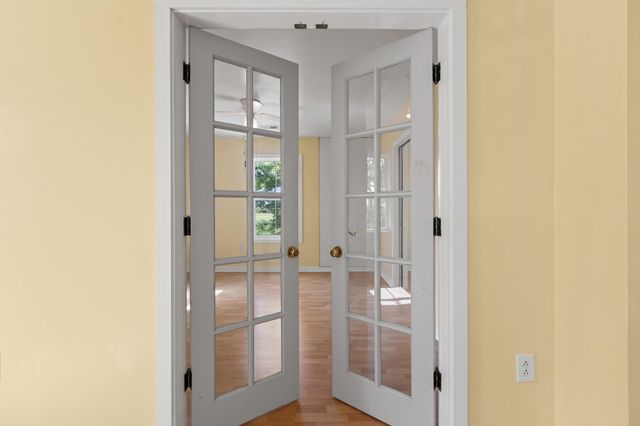 2613 Pine Grove Road, Paris, KY 40361