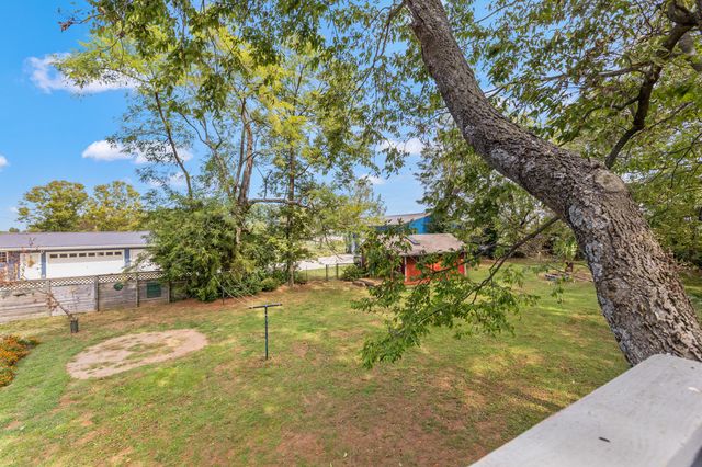 2613 Pine Grove Road, Paris, KY 40361