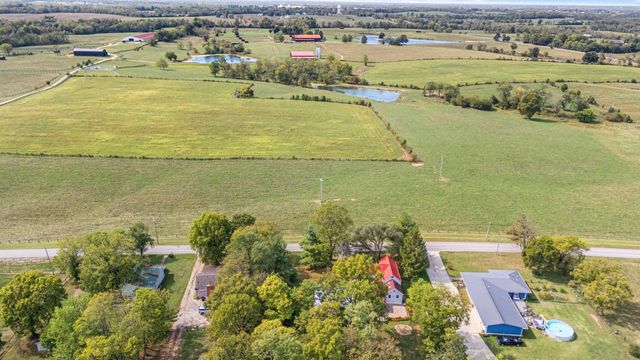 2613 Pine Grove Road, Paris, KY 40361