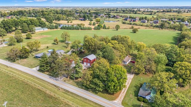 2613 Pine Grove Road, Paris, KY 40361
