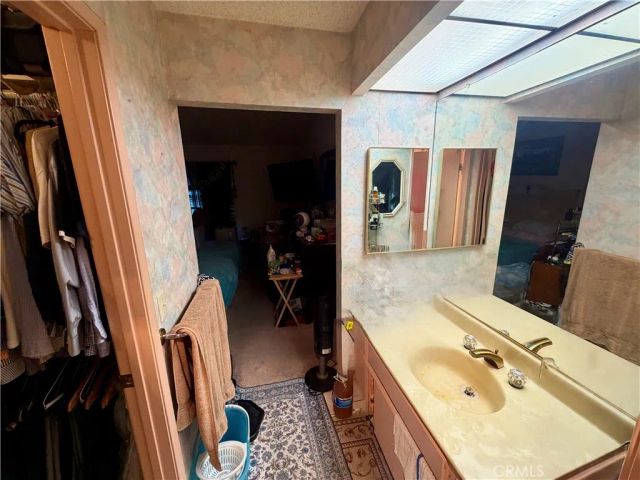 16235 Devonshire Street 46, Granada Hills, CA 91344