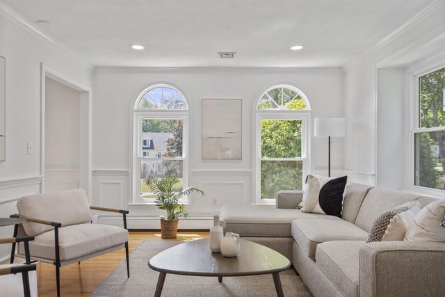 21 Bear Path, Hampton, NH 03842