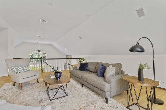21 Bear Path, Hampton, NH 03842