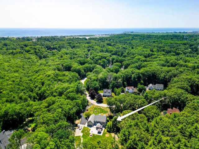 21 Bear Path, Hampton, NH 03842