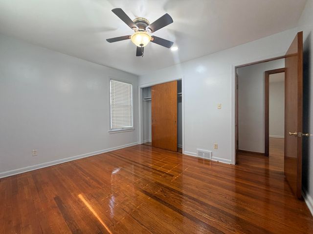 18759 Huntington Avenue, Harper Woods, MI 48225