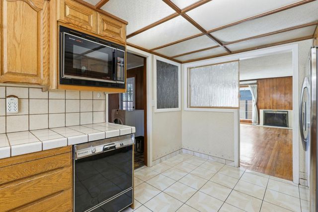 3121 N Los Coyotes Diagonal, Long Beach, CA 90808
