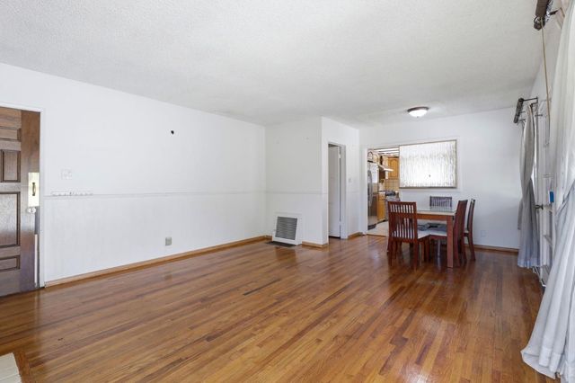 3121 N Los Coyotes Diagonal, Long Beach, CA 90808