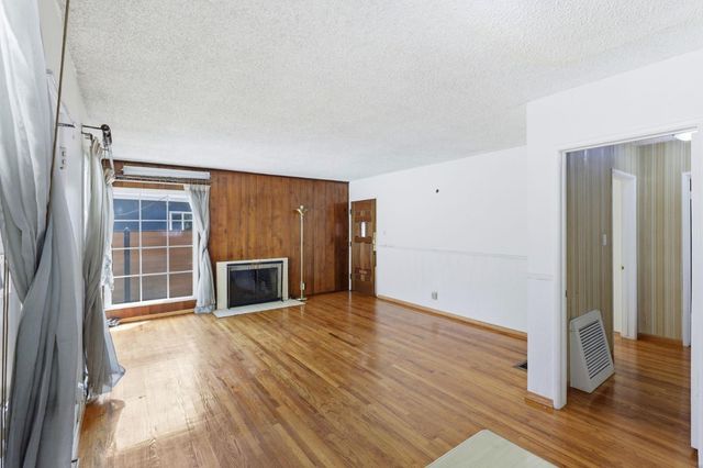 3121 N Los Coyotes Diagonal, Long Beach, CA 90808