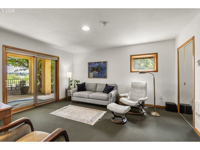 88369 TIMBERLINE Dr, Veneta, OR 97487