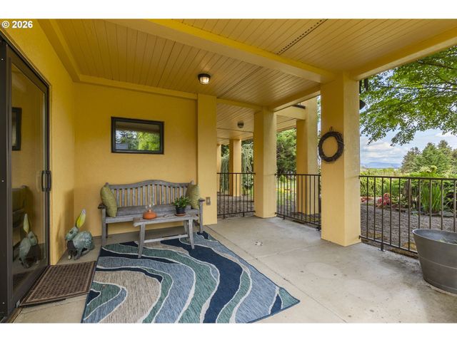 88369 TIMBERLINE Dr, Veneta, OR 97487