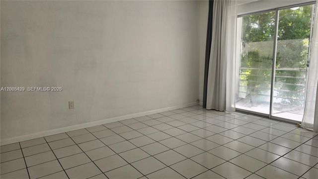 20200 NE 29th Court N213, Aventura, FL 33180