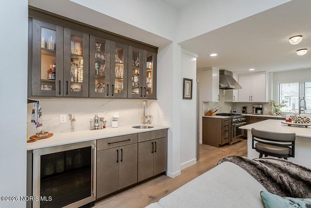 6744 W Meadows Lane, Maumee, OH 43537