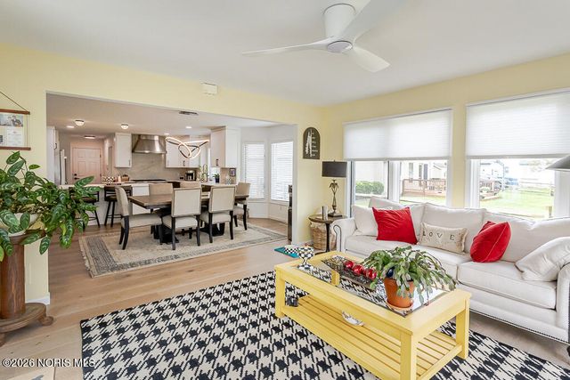 6744 W Meadows Lane, Maumee, OH 43537