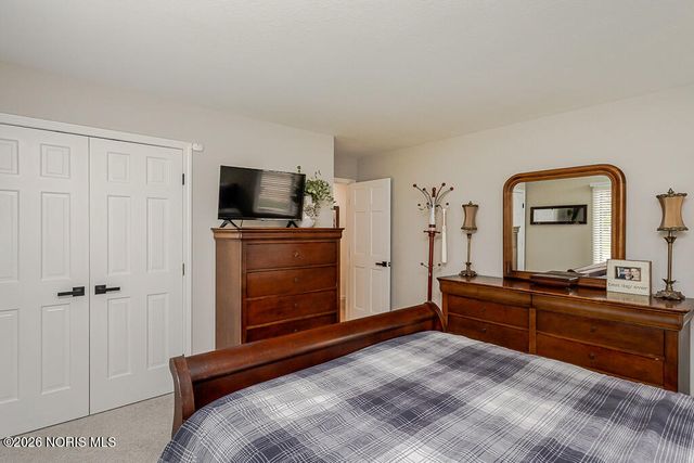 6744 W Meadows Lane, Maumee, OH 43537