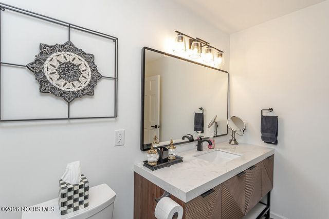 6744 W Meadows Lane, Maumee, OH 43537