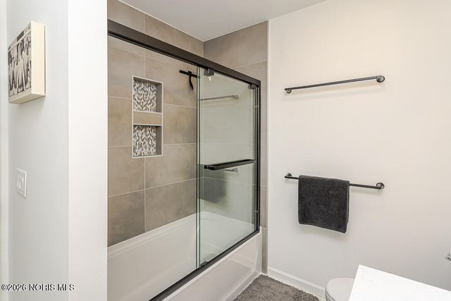 6744 W Meadows Lane, Maumee, OH 43537