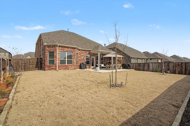 2914 Long Slope Road, Arlington, TX 76001
