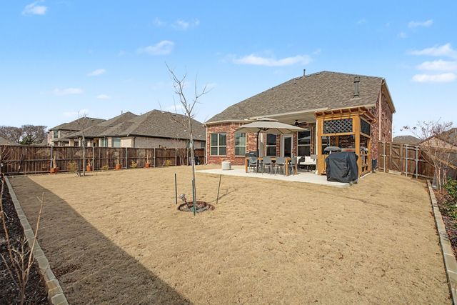 2914 Long Slope Road, Arlington, TX 76001